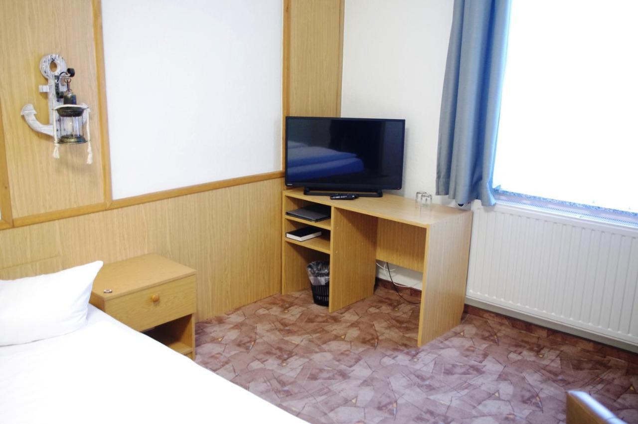 Hotel Gasthof Zum Walfisch Klingenthal Dış mekan fotoğraf